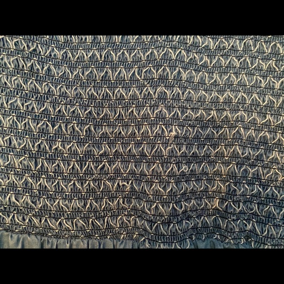 Crown & Ivy lightweight denim dress with smocking - Picture 5 of 9